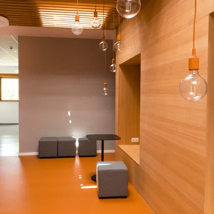 Media Management Lounge